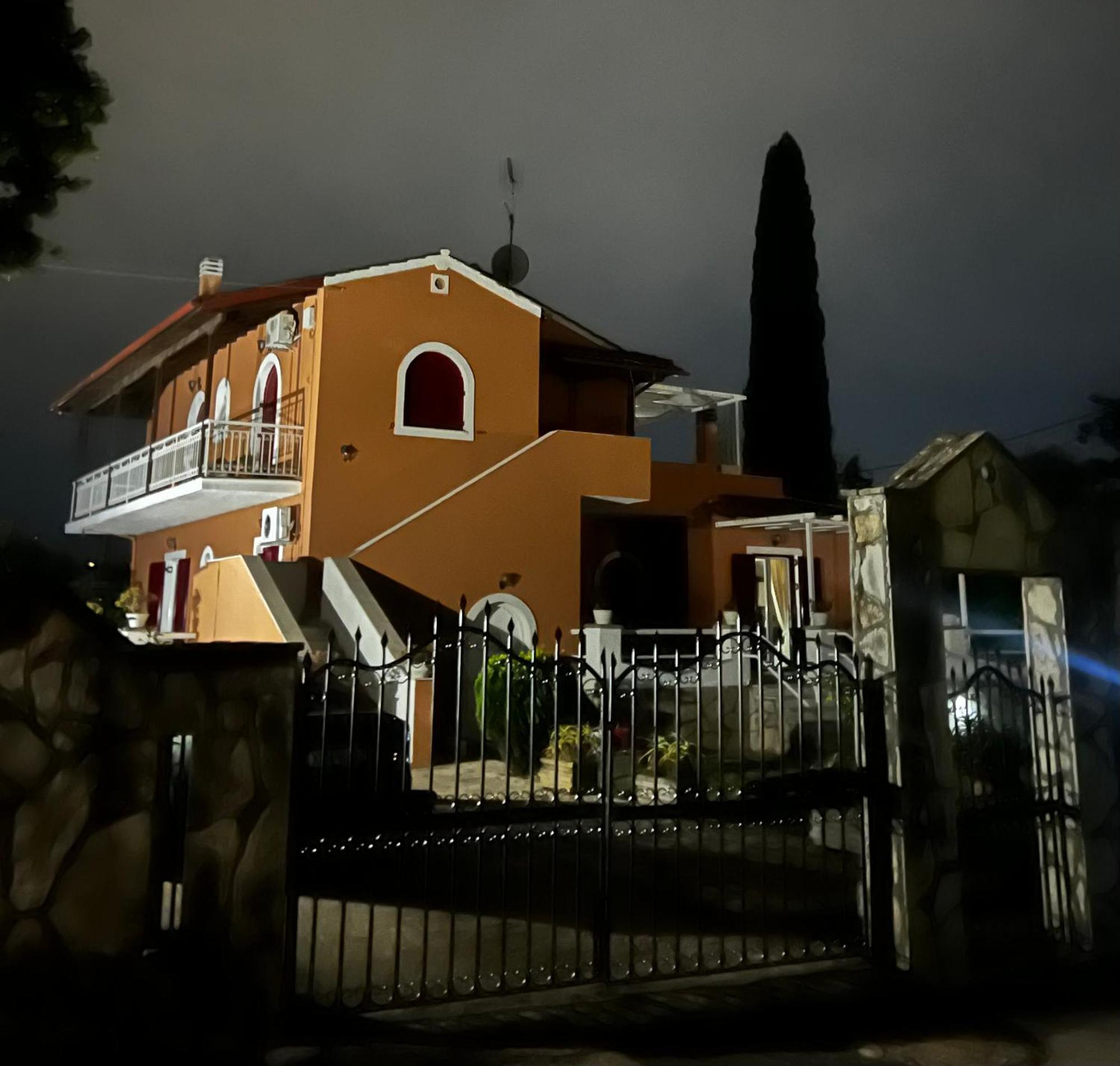 Villa Nisi Gerekou 콘토칼리 외부 사진